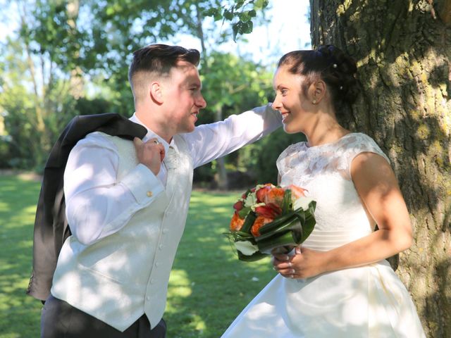 Le mariage de Grégoire et Marie-Laure à Hinges, Pas-de-Calais 15