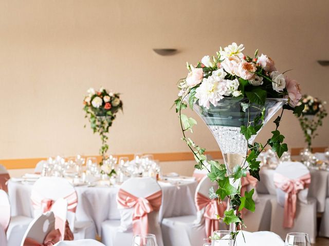 Le mariage de Lucian et Julie à Montauville, Meurthe-et-Moselle 38