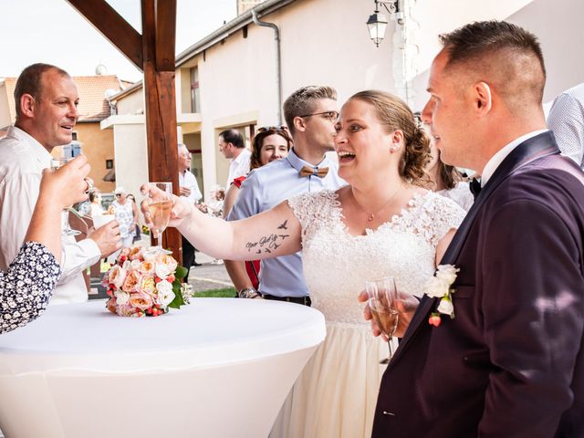 Le mariage de Lucian et Julie à Montauville, Meurthe-et-Moselle 40