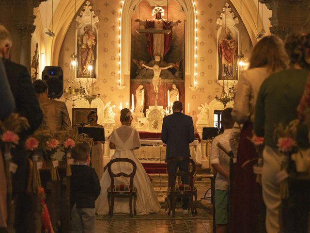 Le mariage de Aurélien et Gwenaelle à Avoine, Orne 2