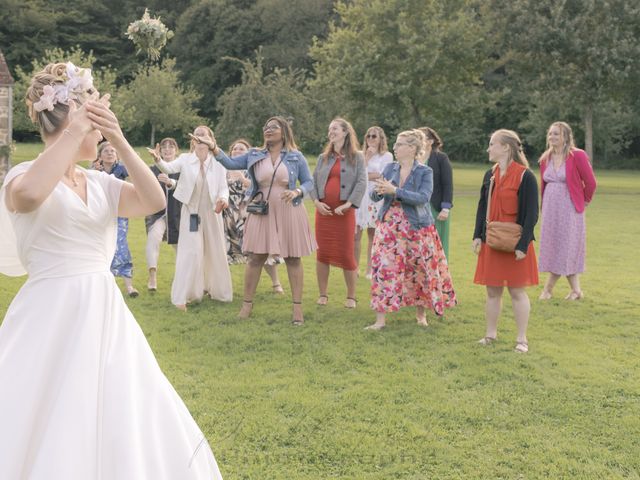 Le mariage de Aurélien et Gwenaelle à Avoine, Orne 30