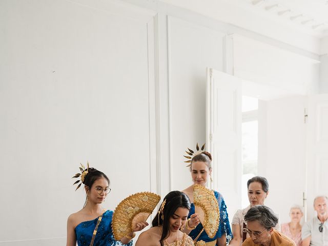 Le mariage de Gauthier et Monica à Saint-Valérien, Yonne 22