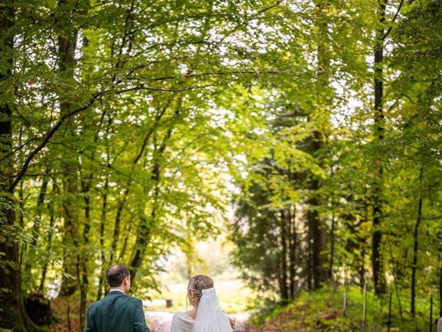 Le mariage de Étienne et Julie à Cléres, Seine-Maritime 56