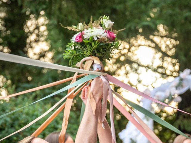 Le mariage de Étienne et Julie à Cléres, Seine-Maritime 68