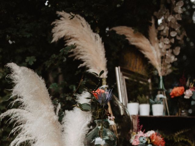 Le mariage de Romain et Amandine à Choué, Loir-et-Cher 14