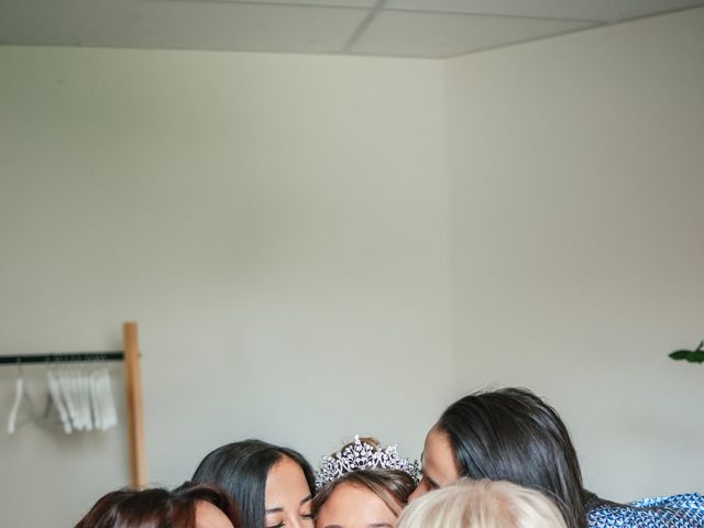 Le mariage de Anthony et Anissa à Faverges, Haute-Savoie 16