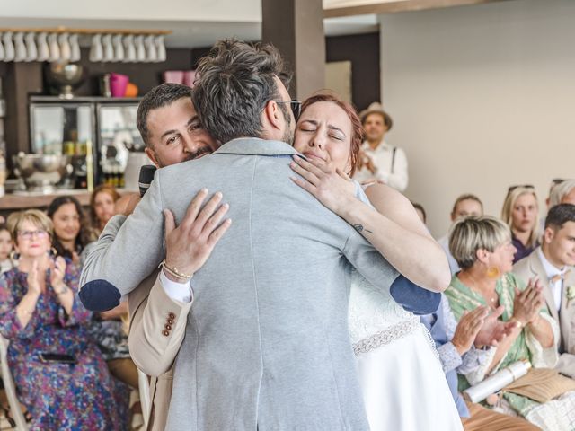 Le mariage de Julien et Audrey à Nîmes, Gard 18