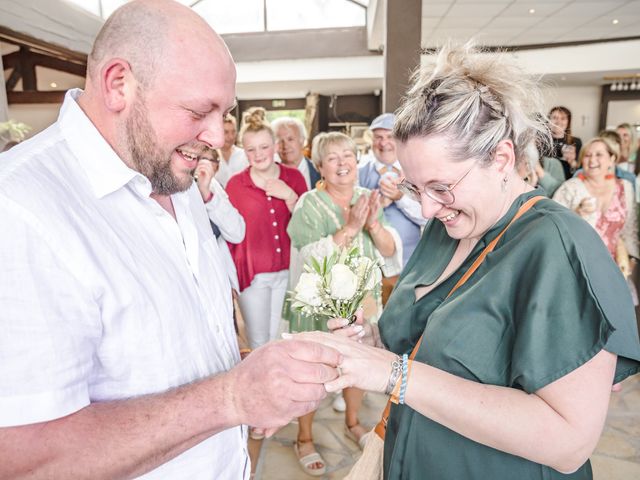 Le mariage de Julien et Audrey à Nîmes, Gard 34