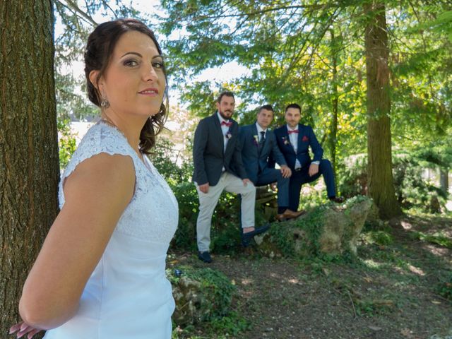 Le mariage de Emeric et Marion à La Tour-du-Pin, Isère 22