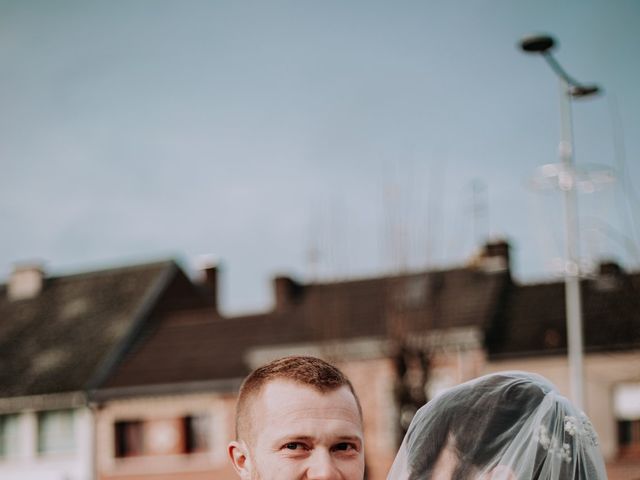 Le mariage de Alexis et Marie à Méricourt, Pas-de-Calais 23