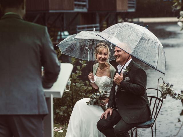 Le mariage de Stéphane et Cécile à Milhac-de-Nontron, Dordogne 27