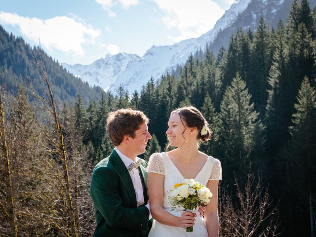 Le mariage de Jean-Baptiste et Lola à Le Haut-Bréda, Isère 1
