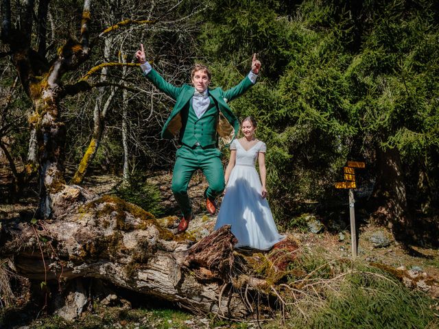 Le mariage de Jean-Baptiste et Lola à Le Haut-Bréda, Isère 16