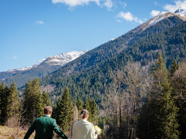 Le mariage de Jean-Baptiste et Lola à Le Haut-Bréda, Isère 19
