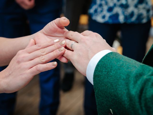 Le mariage de Jean-Baptiste et Lola à Le Haut-Bréda, Isère 35