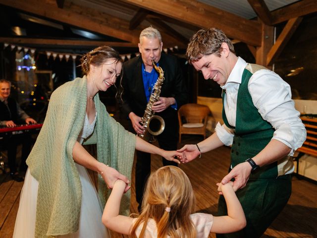 Le mariage de Jean-Baptiste et Lola à Le Haut-Bréda, Isère 57