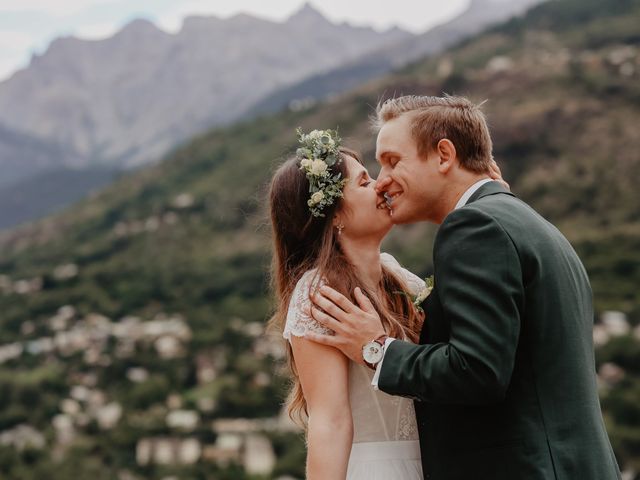 Le mariage de Mike et Lucie à Briançon, Hautes-Alpes 1