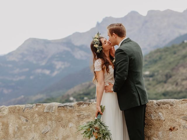 Le mariage de Mike et Lucie à Briançon, Hautes-Alpes 10