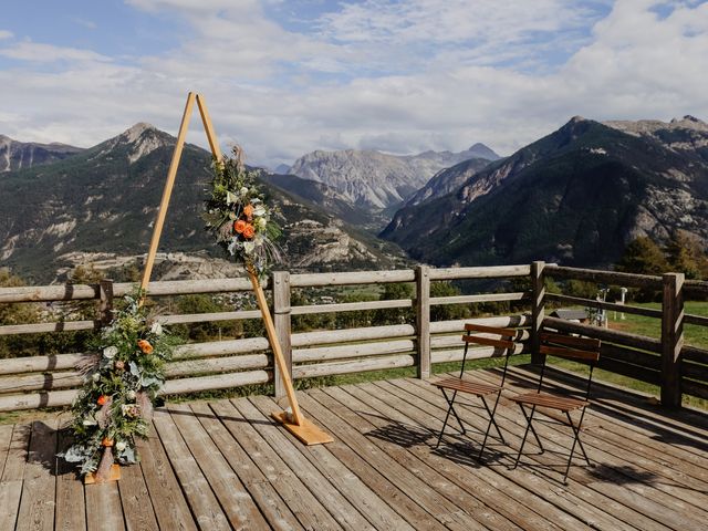 Le mariage de Mike et Lucie à Briançon, Hautes-Alpes 24