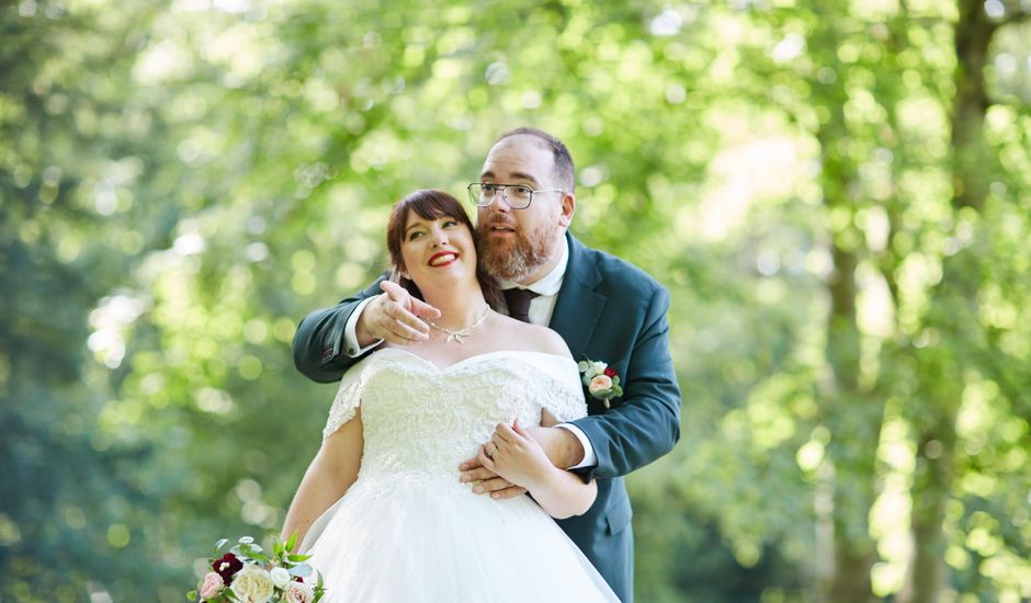 Le mariage de Adrien et Pauline à Hem, Nord