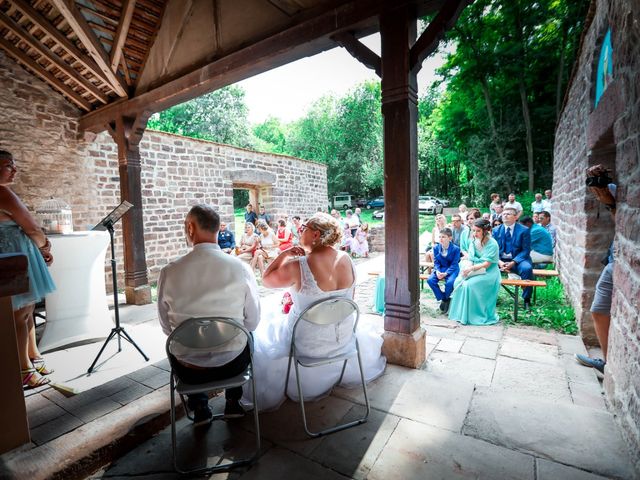 Le mariage de Victor  et Virginie à Buhl, Haut Rhin 15