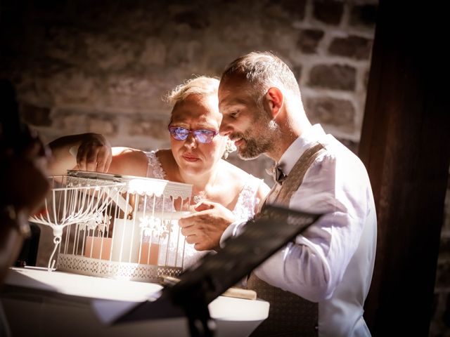 Le mariage de Victor  et Virginie à Buhl, Haut Rhin 22