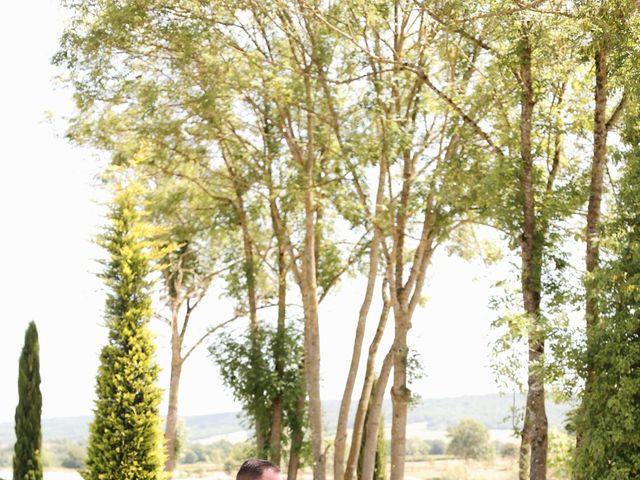 Le mariage de James et Cindy  à Cluny, Saône et Loire 2