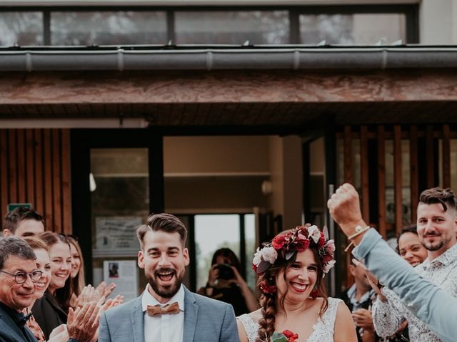 Le mariage de Yoann et Julie à Saint-Sulpice-la-Pointe, Tarn 31