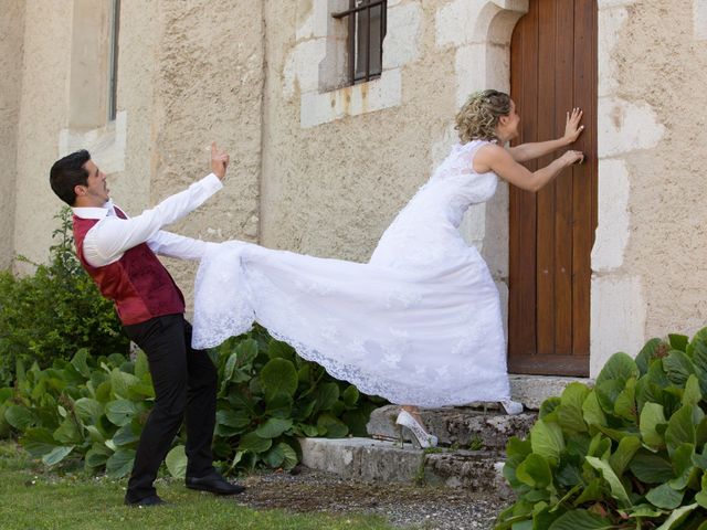 Le mariage de Aurélien et Laura à Yenne, Savoie 1