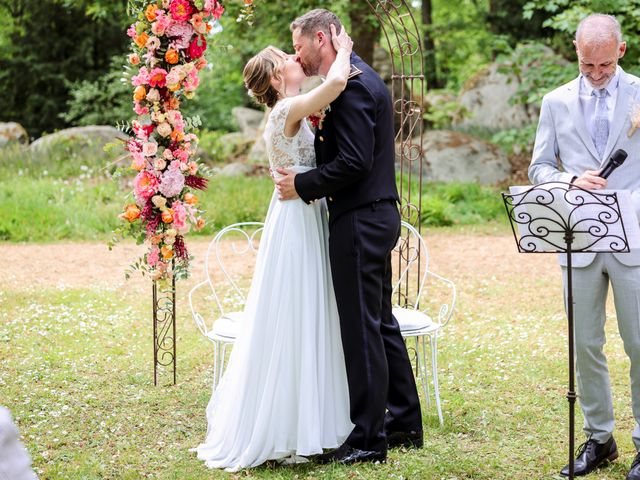 Le mariage de Corentin et Stéphanie à Chailly-en-Bière, Seine-et-Marne 51
