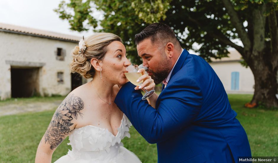 Le mariage de Pierre et Coralie à Épargnes, Charente Maritime