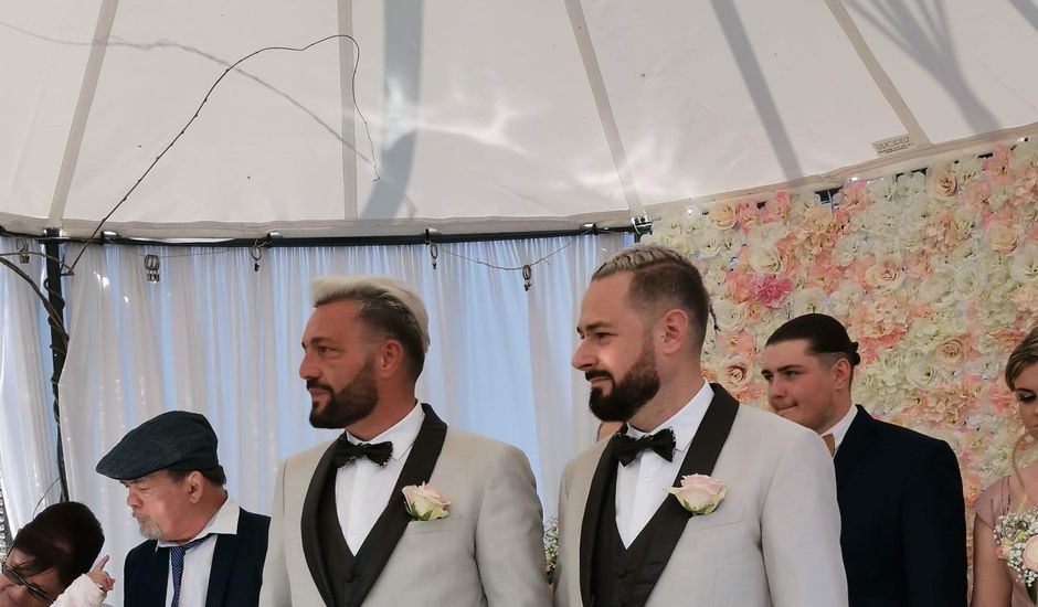 Le mariage de Emmanuel  et Jonathan  à Le Havre, Seine-Maritime