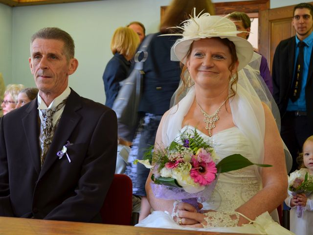 Le mariage de Chantal et Didier à Algrange, Moselle 16