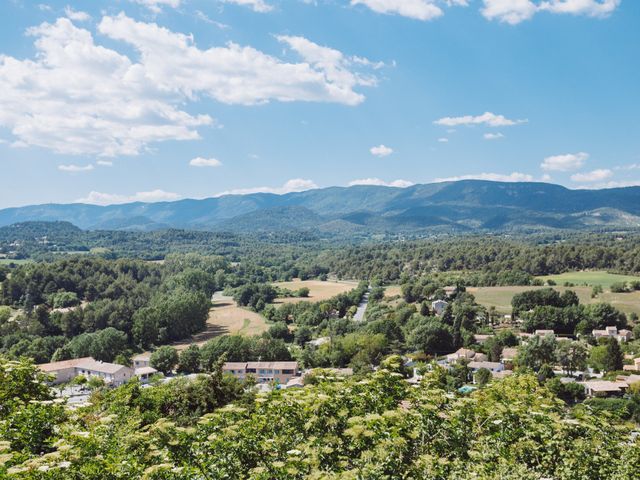 Le mariage de Loïc et Émeline à Grambois, Vaucluse 19