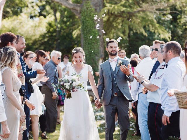 Le mariage de Loïc et Émeline à Grambois, Vaucluse 25