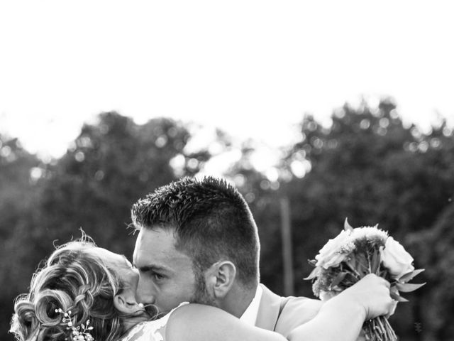 Le mariage de Anthony et Audrey à Sainte-Terre, Gironde 23