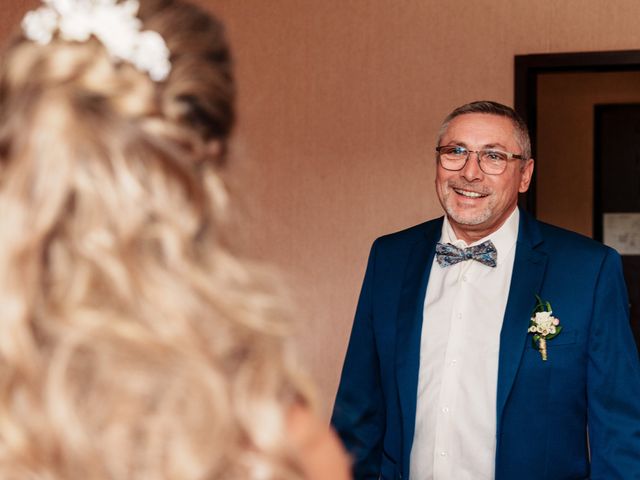 Le mariage de Romain et Morgane à Klingenthal, Bas Rhin 13