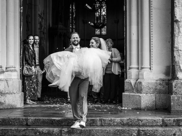 Le mariage de Clément et Anaïs à Fougeré, Vendée 37