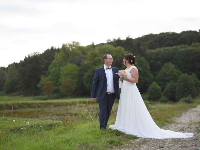 Le mariage de Cyril et Aurélie à Erbrée, Ille et Vilaine 17