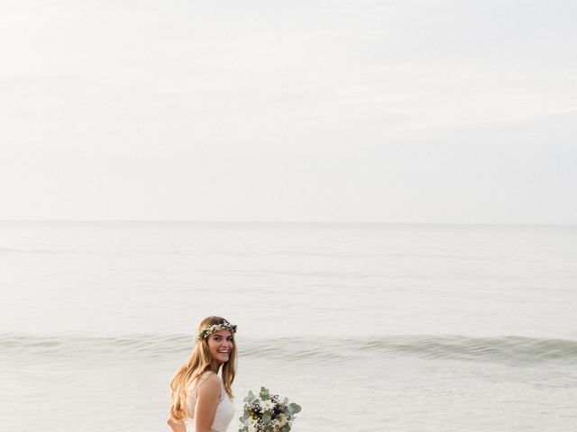 Le mariage de Maxime et Léa à Athis de l&apos;Orne, Orne 26