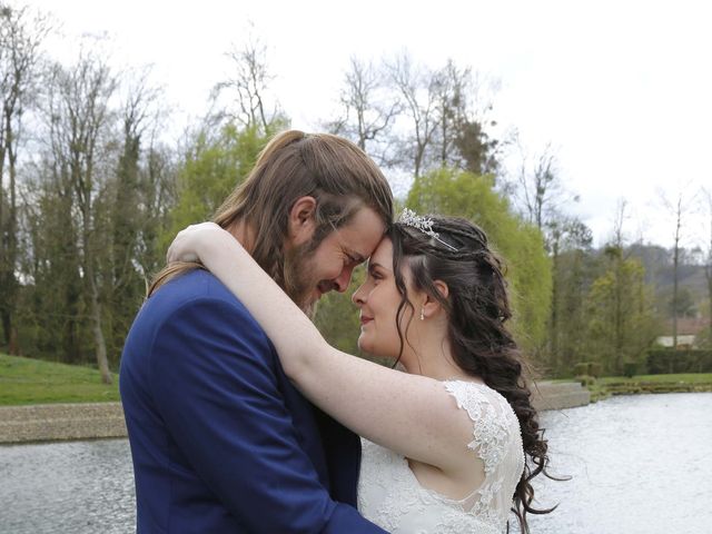 Le mariage de Elisabeth et Yannis à Saint-Sulpice, Oise 16