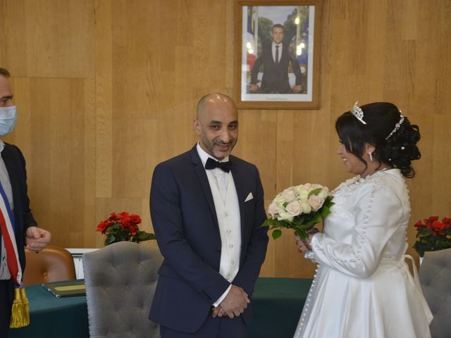 Le mariage de Hocine et Soumia à Dreux, Eure-et-Loir 27