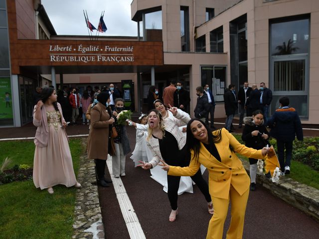 Le mariage de Hocine et Soumia à Dreux, Eure-et-Loir 30