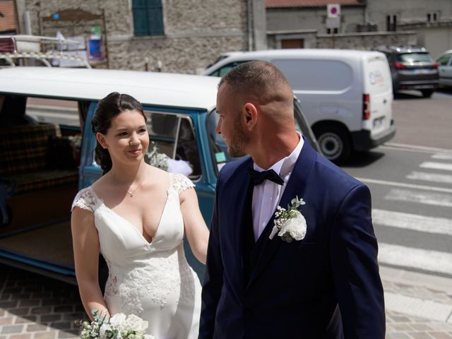 Le mariage de Anthony et Perrine à Boissy-le-Châtel, Seine-et-Marne 16