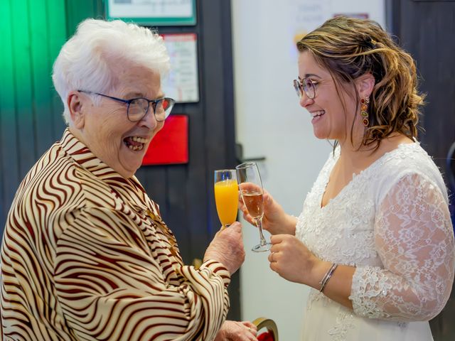 Le mariage de Mathieu et Pauline à Sainte-Bazeille, Lot-et-Garonne 57