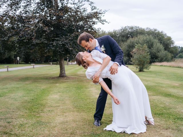 Le mariage de Victor et Alexia à Deauville, Calvados 34