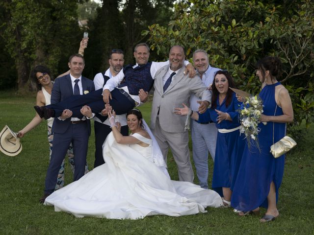 Le mariage de Arnaud et Mélanie  à L'Isle-Jourdain, Gers 18