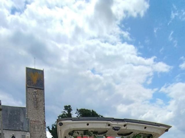 Le mariage de Jérôme et Christelle à Villiers-Fossard, Manche 6
