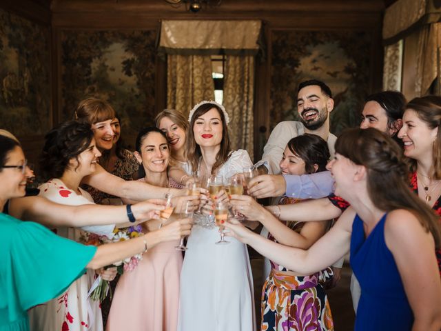 Le mariage de Matthieu et Lucie à Fleurie, Rhône 30