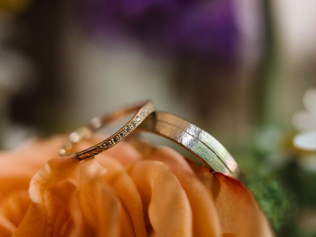 Le mariage de Matthieu et Lucie à Fleurie, Rhône 33